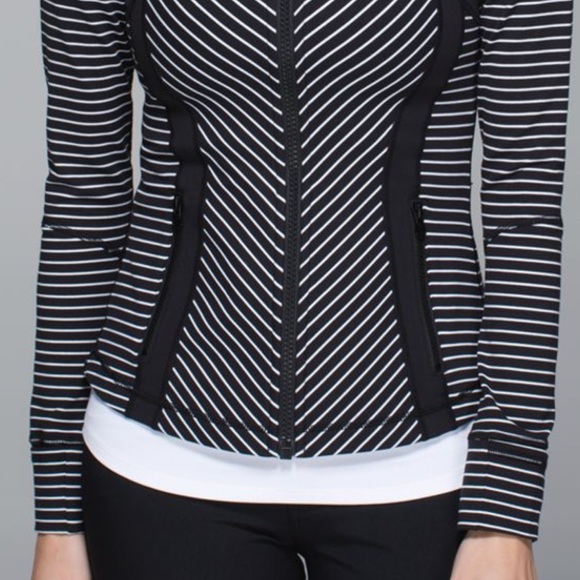 Lululemon Define Jacket *rare* - Picture 2 of 7